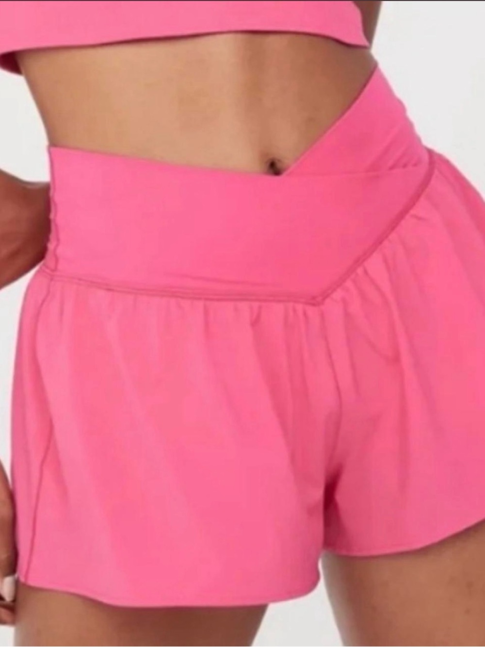 High-Waist V-Band Pink Performance Shorts